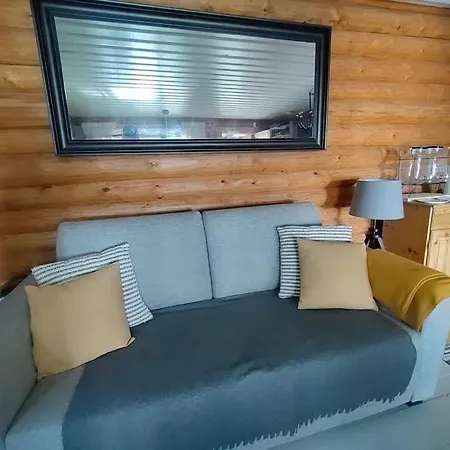 Viihtyisae Moekki Jaerven Rannalla Apartment Sysma