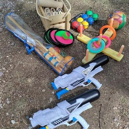 Viihtyisae Moekki Jaerven Rannalla アパート *