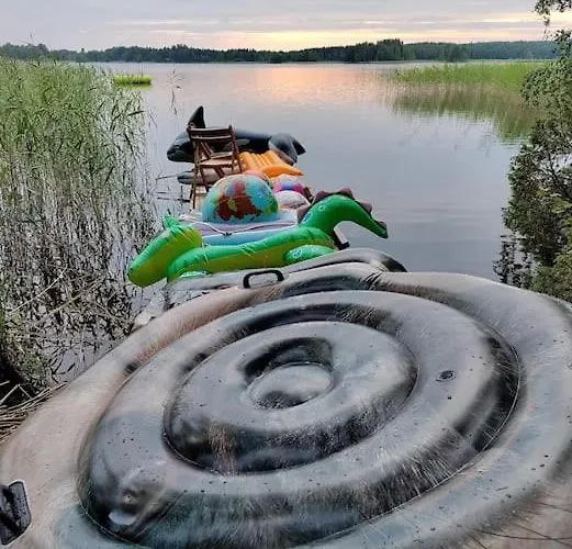 Viihtyisae Moekki Jaerven Rannalla 公寓